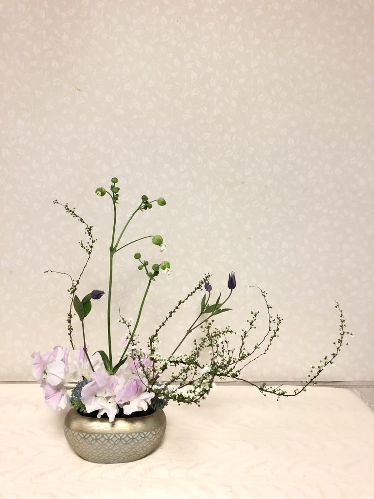 4月の花　”グリーンベルと春風”　池坊いけばな一日講習会